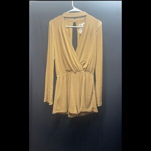 Honey Punch Gold Shimmer Long-Sleeve Romper